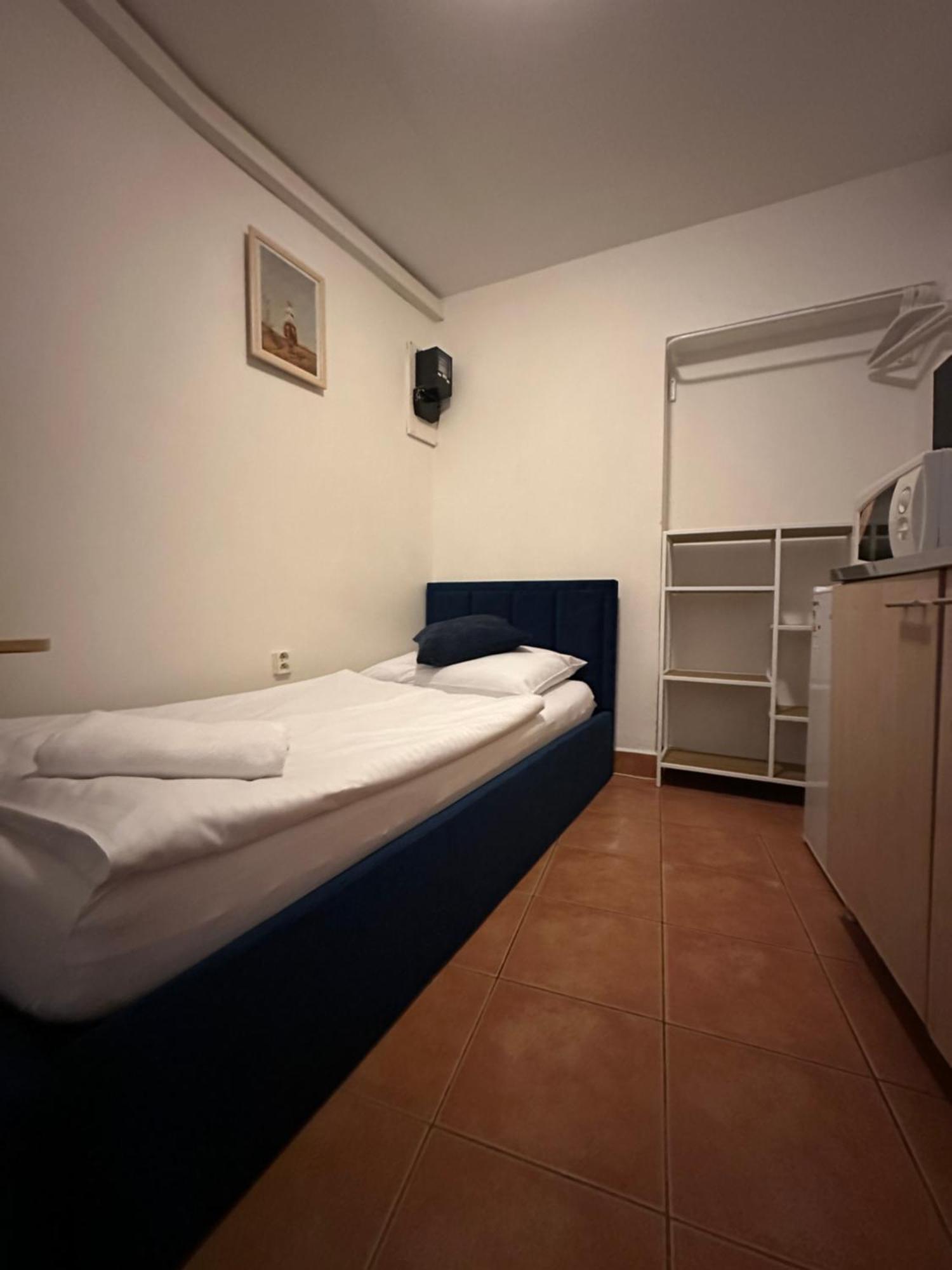 P4D Room Ceske Budejovice Dış mekan fotoğraf